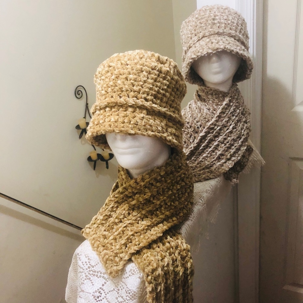 Handmade Unisex Chenille Hat & Scarf Sets